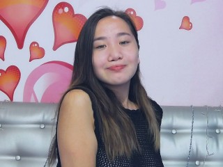 AsianKaolin webcam girl as a performer. Gallery photo 3.