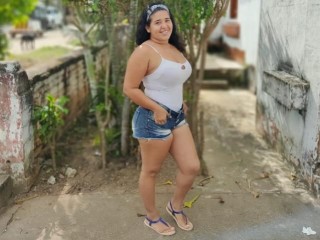 VictoriiaEvans webcam girl as a performer. Gallery photo 1.