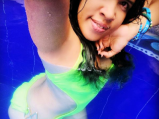 dannakiiss webcam girl as a performer. Gallery photo 2.