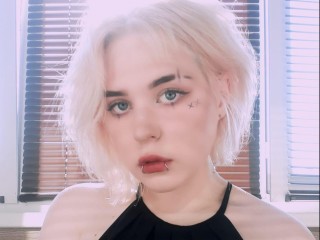 NonaMay webcam girl as a performer. Gallery photo 2.