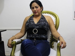 ClariceMeyerr webcam girl as a performer. Gallery photo 3.