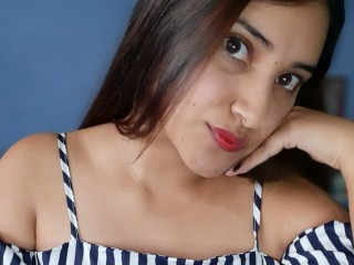 SthephyDuran webcam girl as a performer. Gallery photo 3.