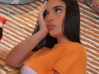 Bianca_Still webcam girl as a performer. Gallery photo 2.