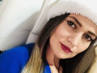 Tifany_simpson webcam girl as a performer. Gallery photo 3.