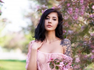 NicoleRomonova webcam girl as a performer. Gallery photo 1.