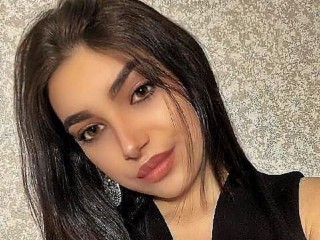 AyaPuerto webcam girl as a performer. Gallery photo 1.