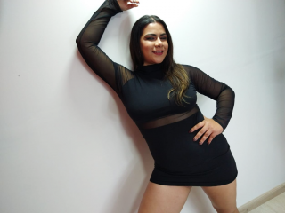 keira_taylor webcam girl as a performer. Gallery photo 7.