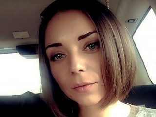 StunningMia webcam girl as a performer. Gallery photo 1.