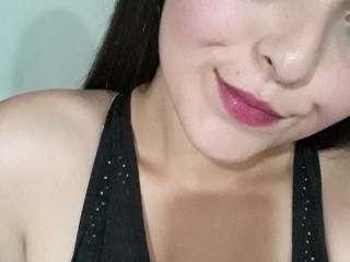 KeylaMiller webcam girl as a performer. Gallery photo 5.