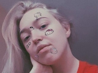 AlisaGreyXxx webcam girl as a performer. Gallery photo 2.