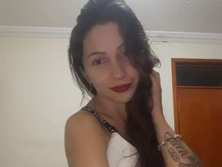 Yeila_Rivera webcam girl as a performer. Gallery photo 1.