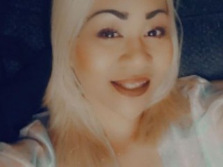 ChynaRoxx webcam girl as a performer. Gallery photo 4.