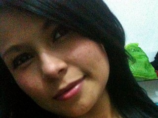 skarlletx19 webcam girl as a performer. Gallery photo 2.