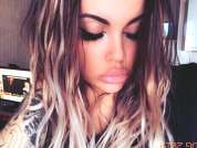 SweetestLips_Breasts_eyes